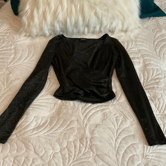 3 Glitter Shimmer Sparkle Tops for the price of one - Picture 7 of 16